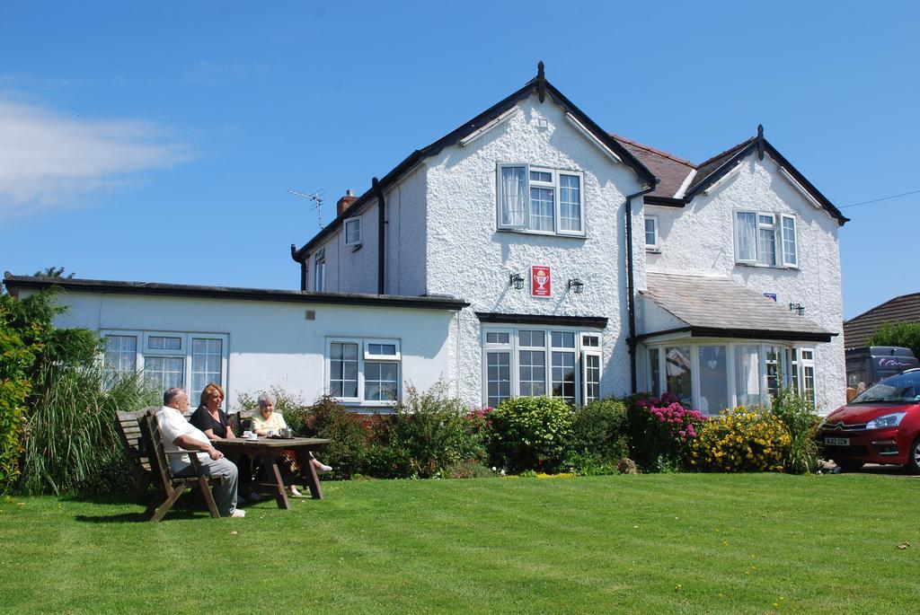 The Ramblers Hotel Trusthorpe Exterior photo
